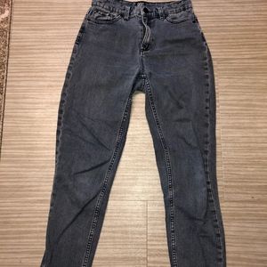 BDG Mom jeans